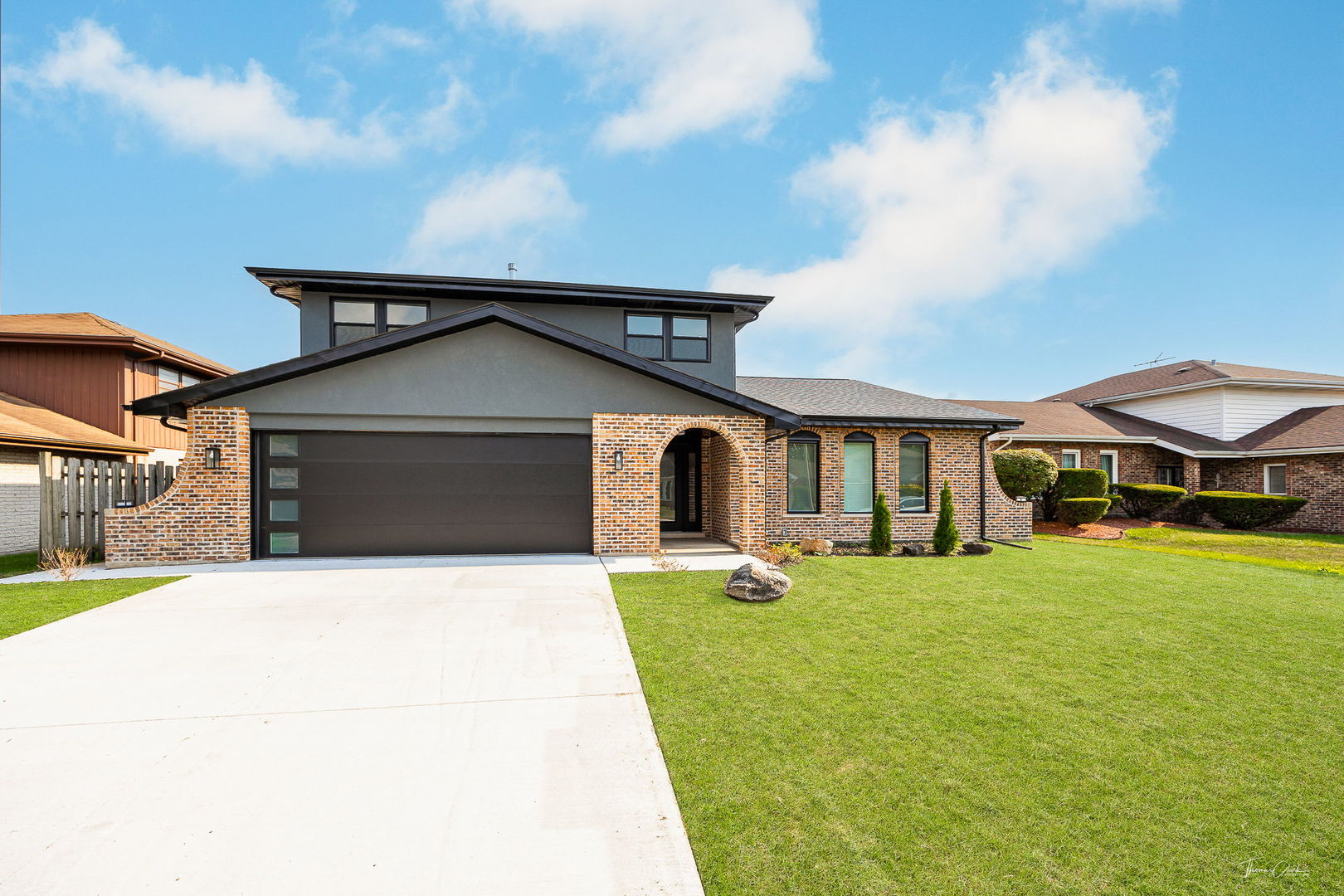 1937 E 172nd Street, South Holland, IL 60473