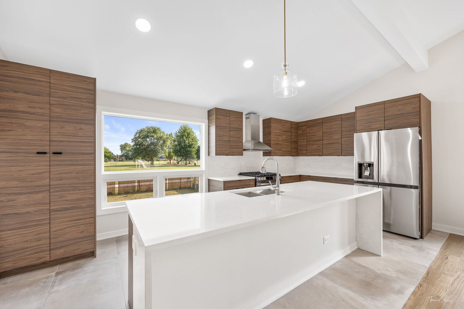 1937 E 172nd Street, South Holland, IL 60473