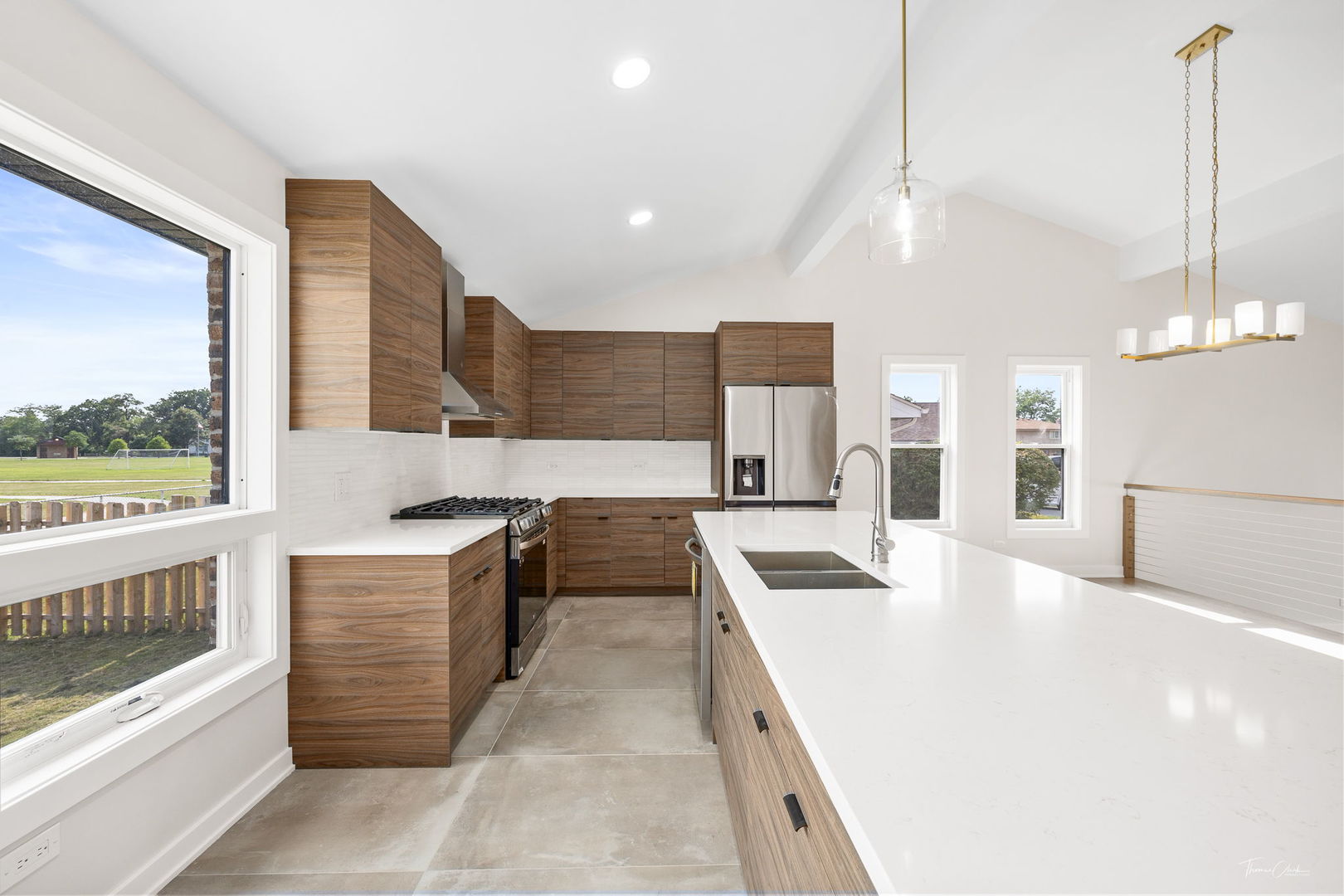 1937 E 172nd Street, South Holland, IL 60473