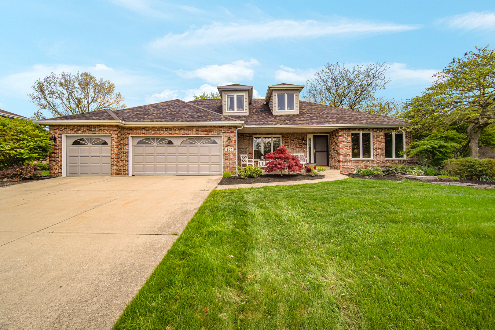207 Hamilton Avenue, Frankfort, IL 60423