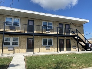 5500 W 55th Street #8, Chicago, IL 60638