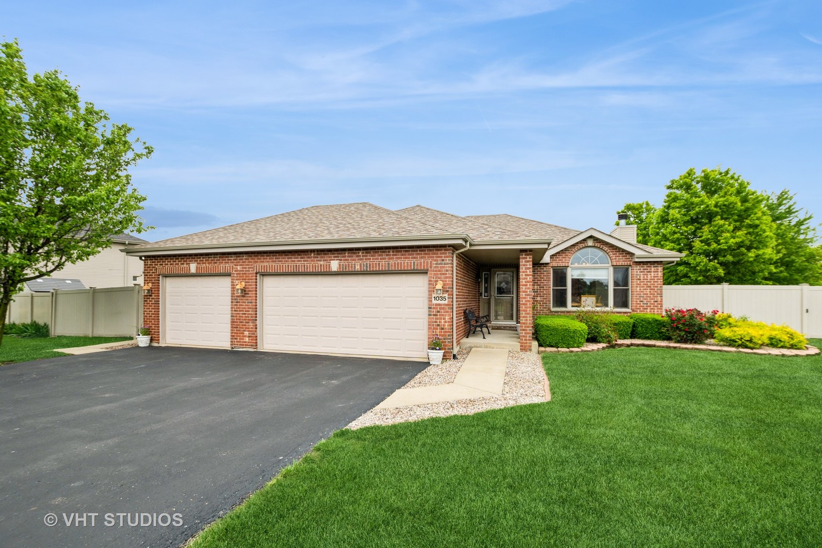1035 Bonnie Lane, Peotone, IL 60468