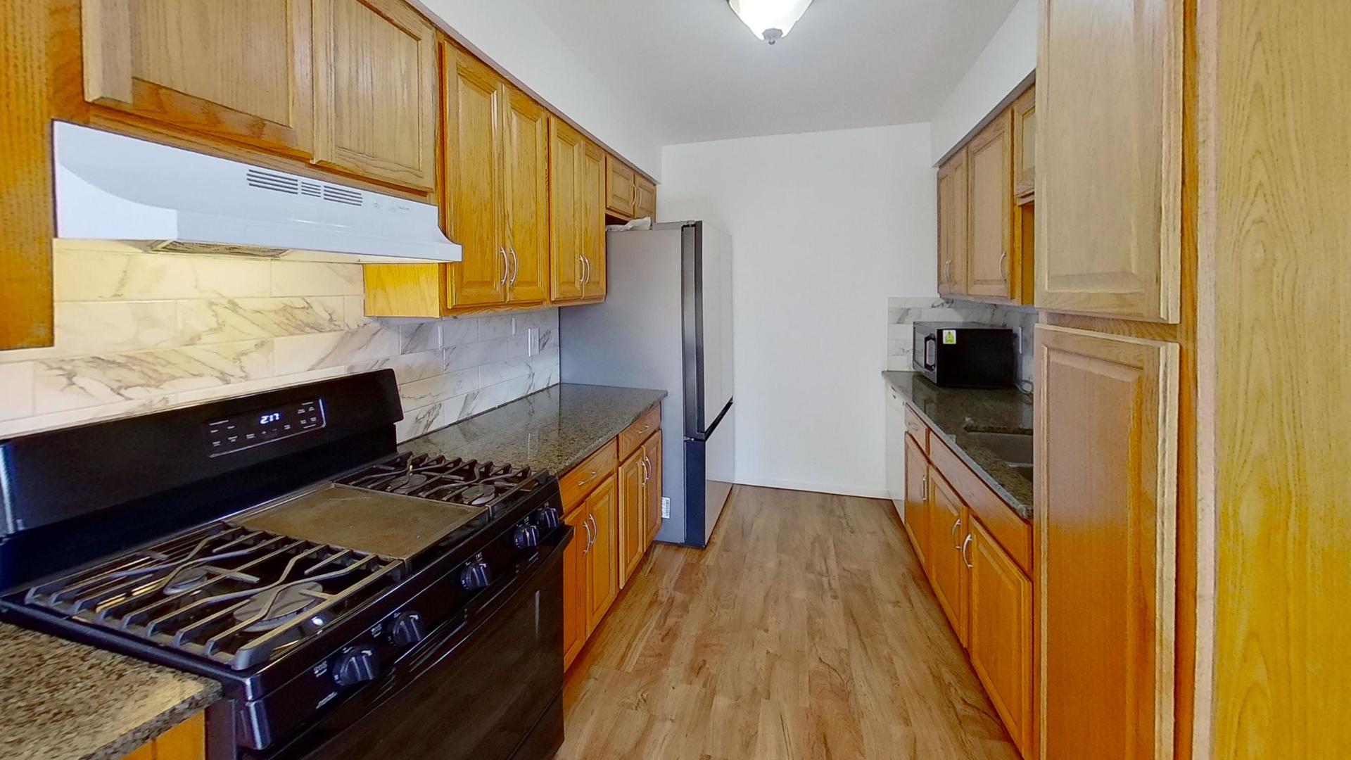 19520 116th Avenue #D, Mokena, IL 60448