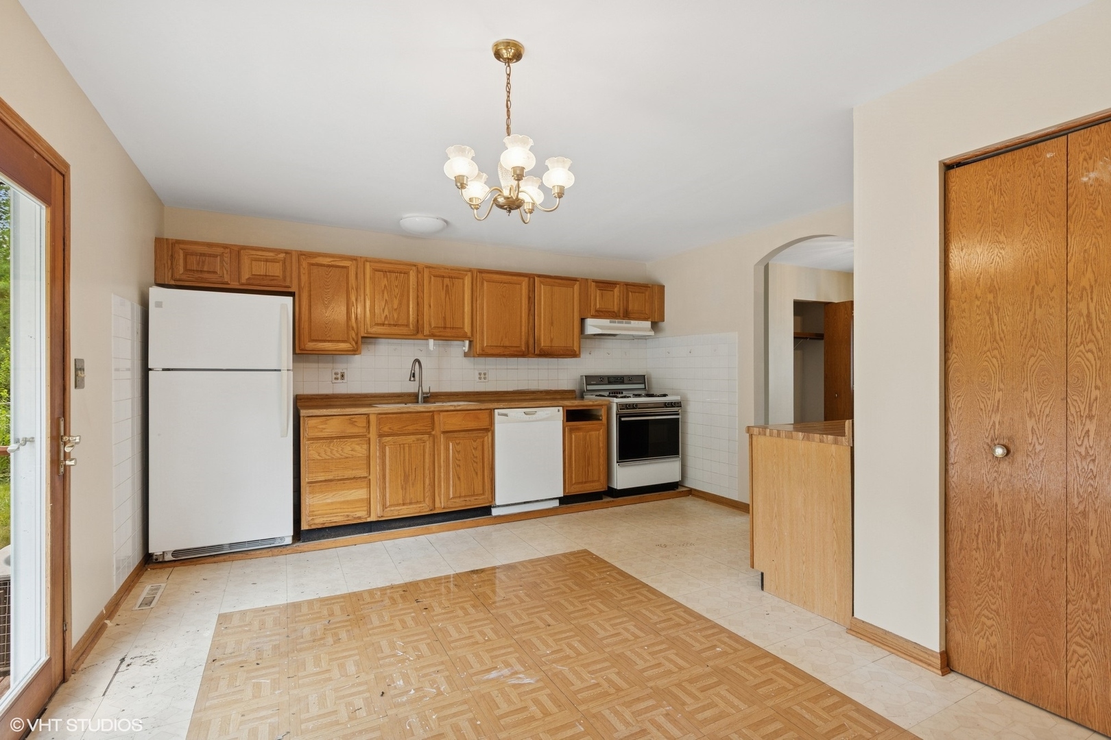 36269 N Eagle Court, Ingleside, IL 60041