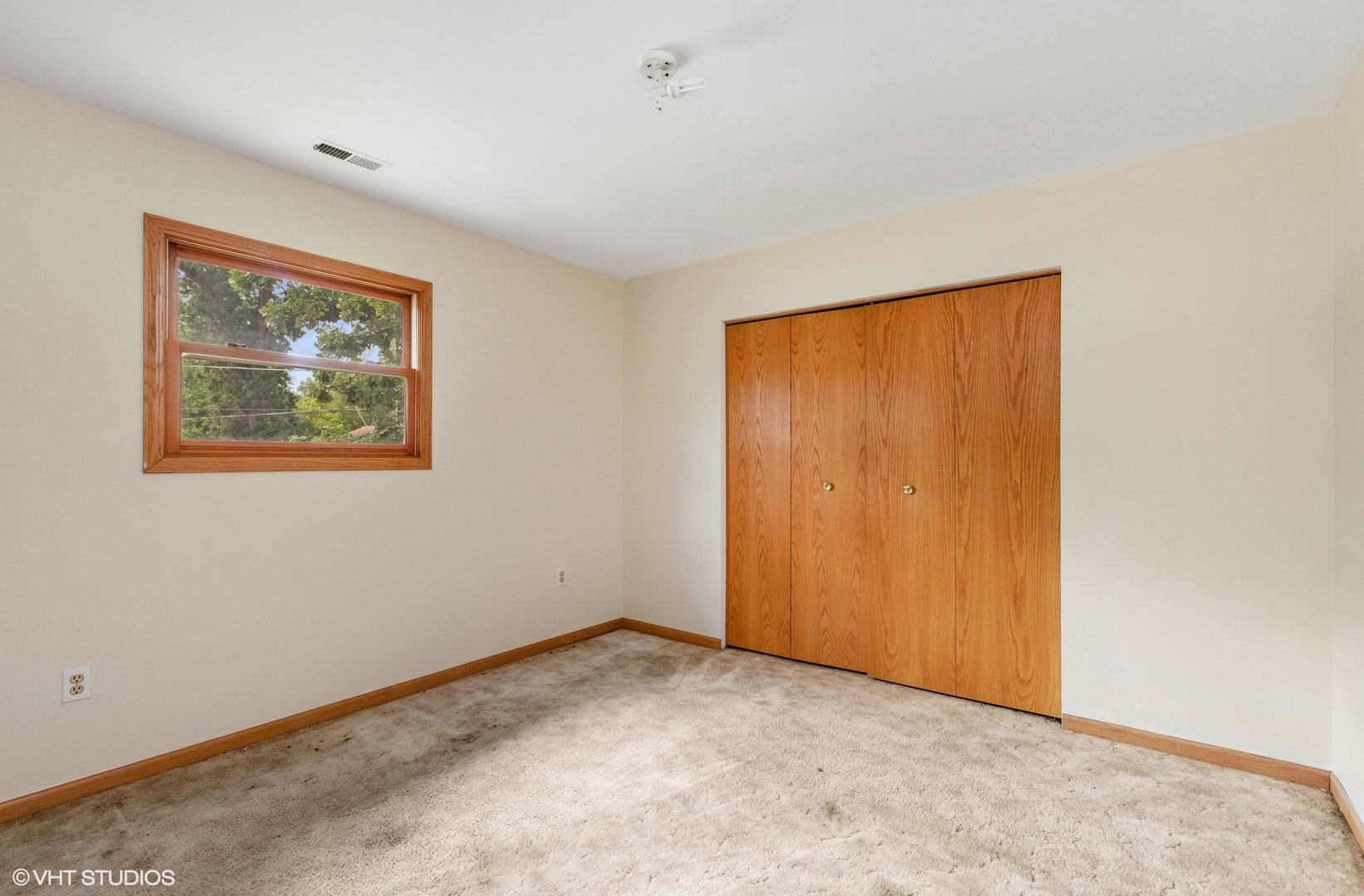 36269 N Eagle Court, Ingleside, IL 60041