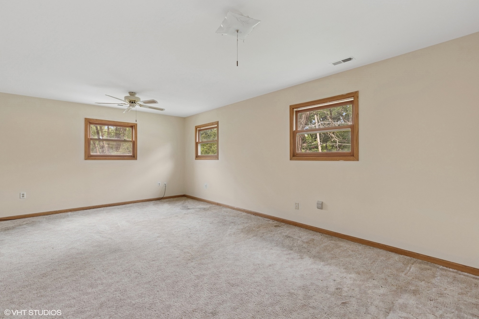 36269 N Eagle Court, Ingleside, IL 60041