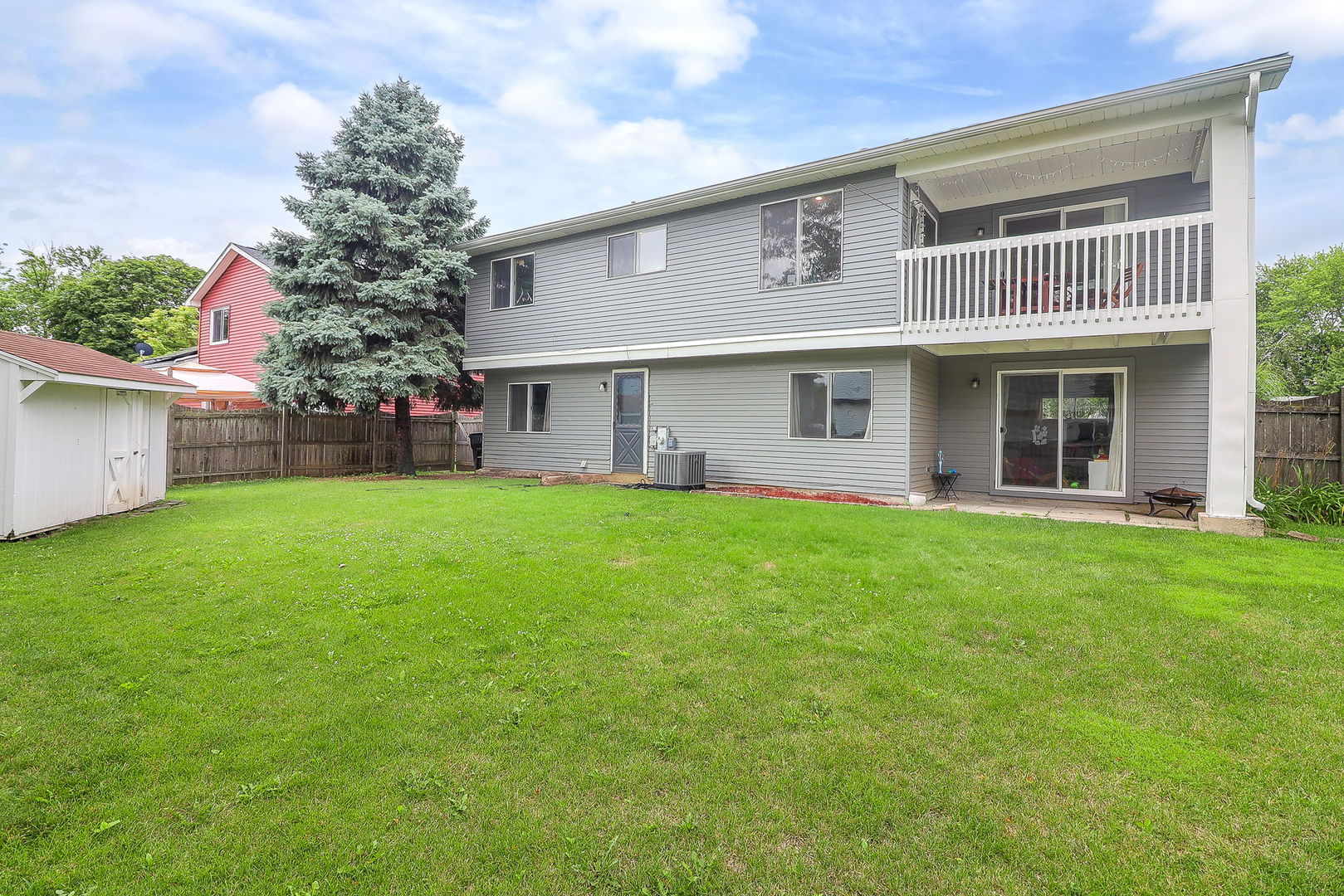 304 Thistle Drive, Bolingbrook, IL 60490