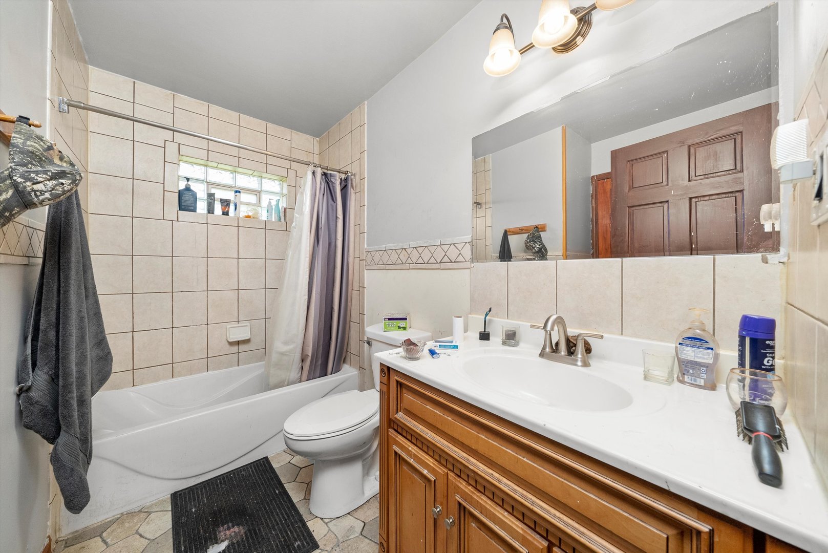 121 Cypress Drive, Bolingbrook, IL 60440