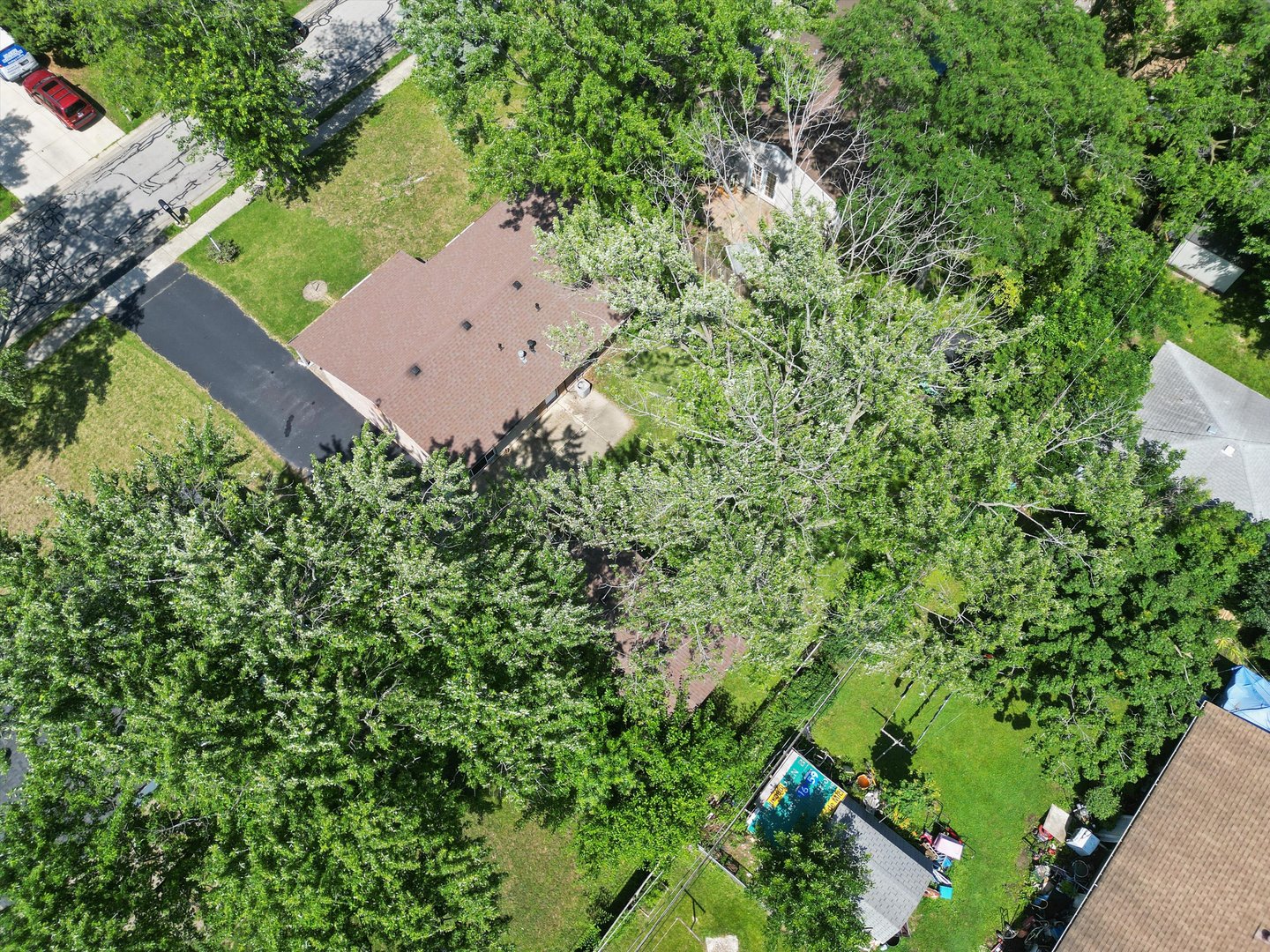 121 Cypress Drive, Bolingbrook, IL 60440