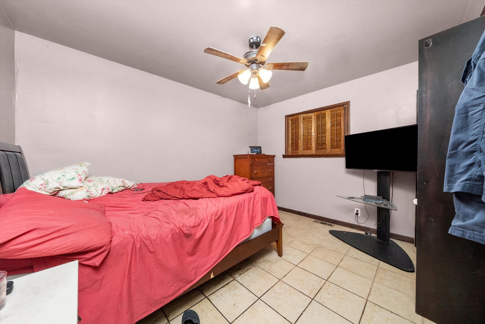 121 Cypress Drive, Bolingbrook, IL 60440