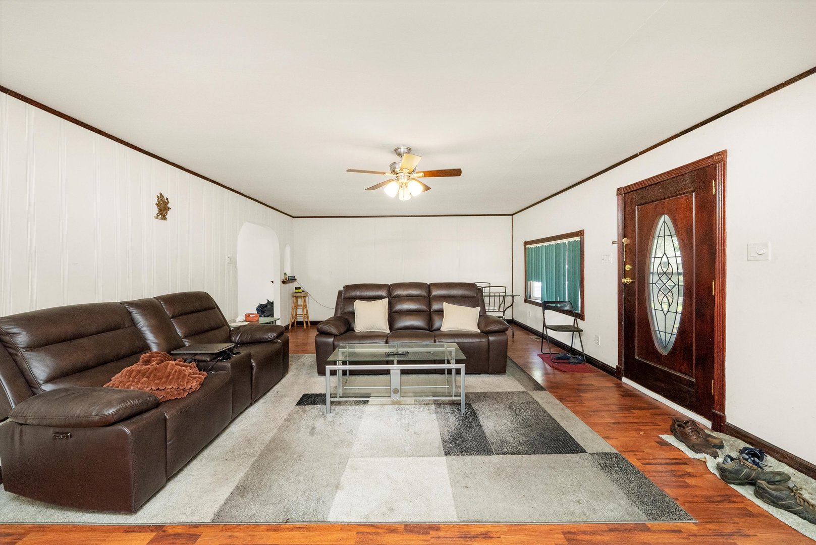 121 Cypress Drive, Bolingbrook, IL 60440