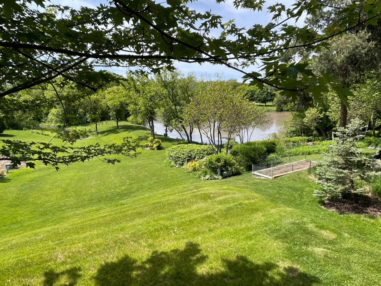 904 Warwick Lane, Lake Zurich, IL 60047