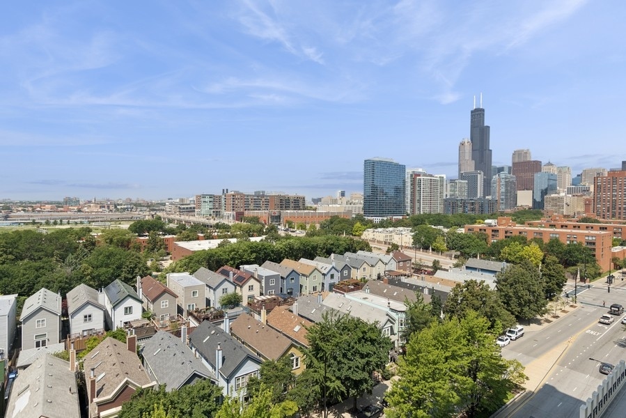 1255 S STATE Street #1010, Chicago, IL 60605