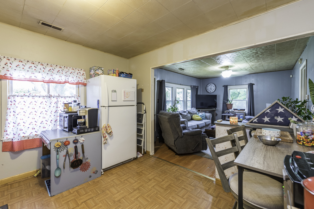 12716 W Grandview Avenue, Waukegan, IL 60085