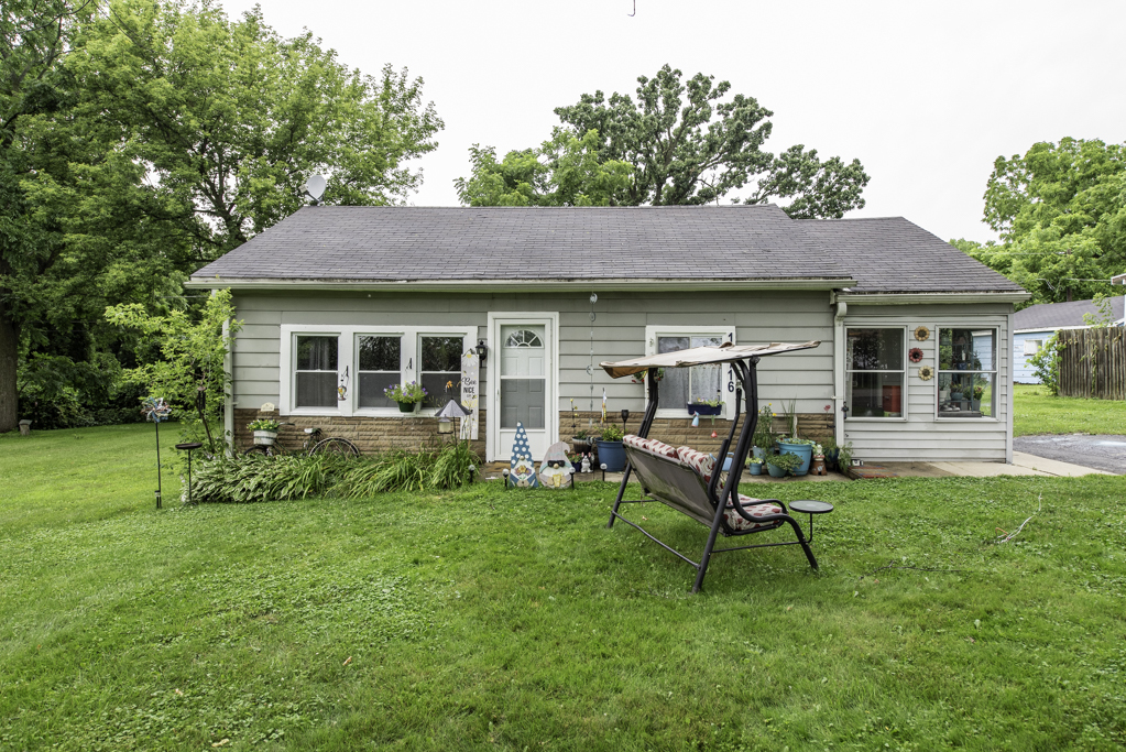 12716 W Grandview Avenue, Waukegan, IL 60085