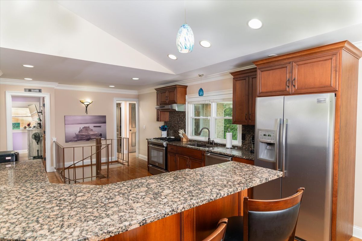 133 Barbara Lane, New Lenox, IL 60451