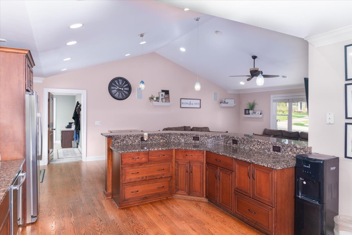 133 Barbara Lane, New Lenox, IL 60451