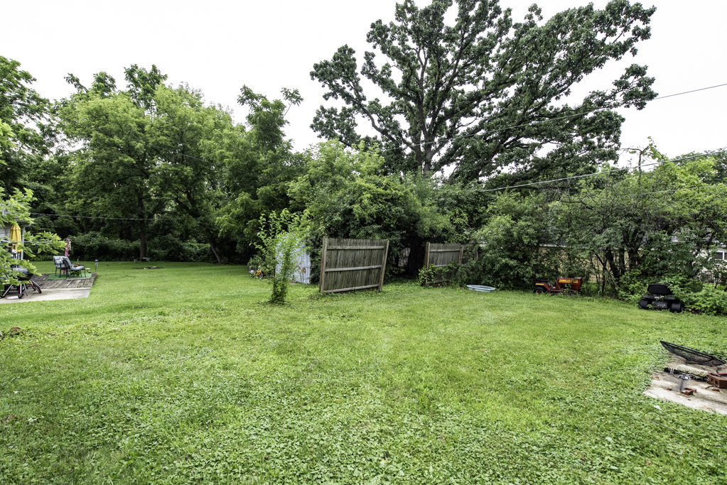12698 W Grandview Avenue, Waukegan, IL 60085