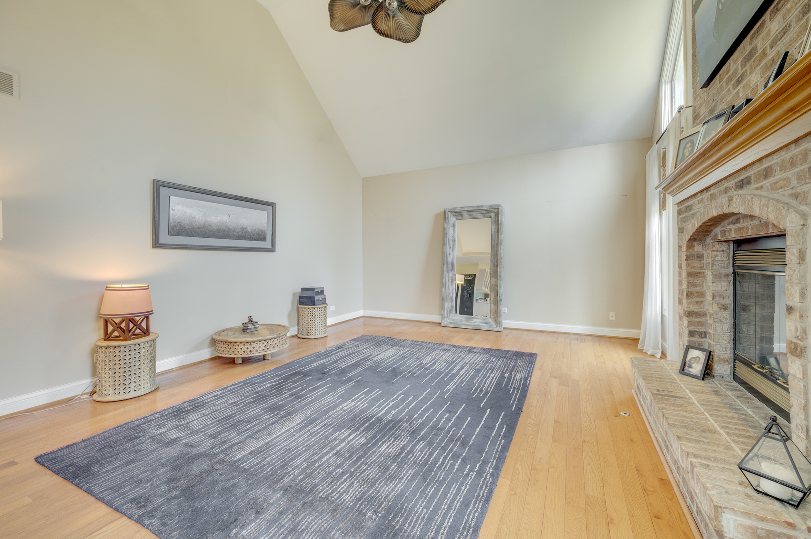 1218 Birchdale Lane, Aurora, IL 60504