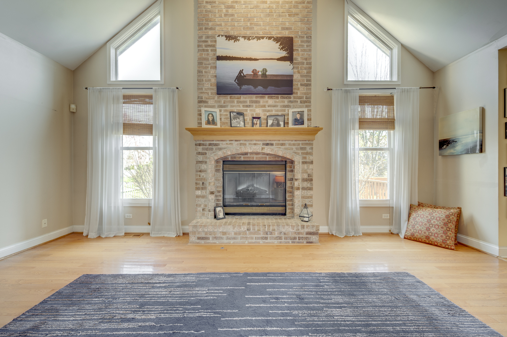 1218 Birchdale Lane, Aurora, IL 60504