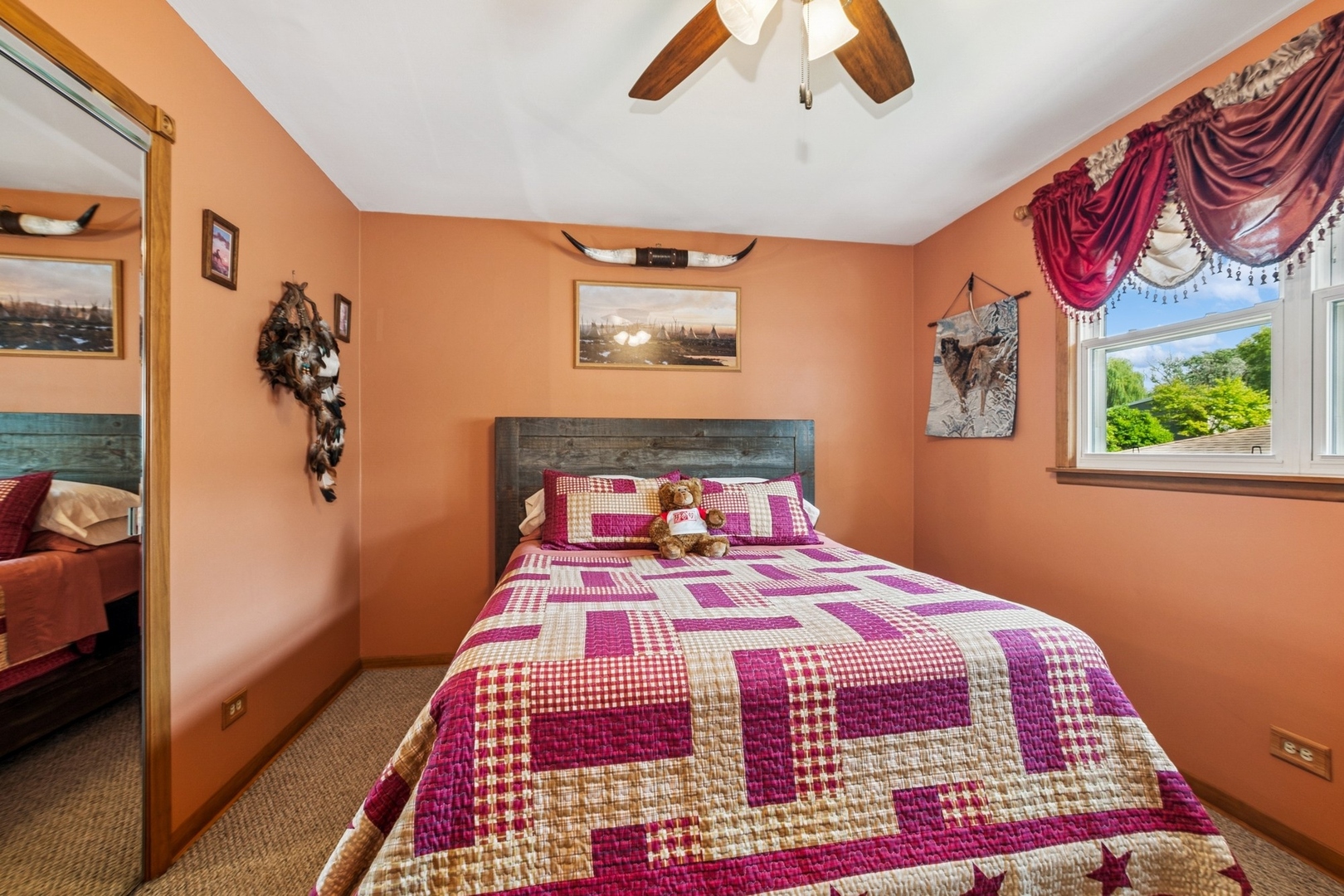 8900 S 85th Avenue, Hickory Hills, IL 60457