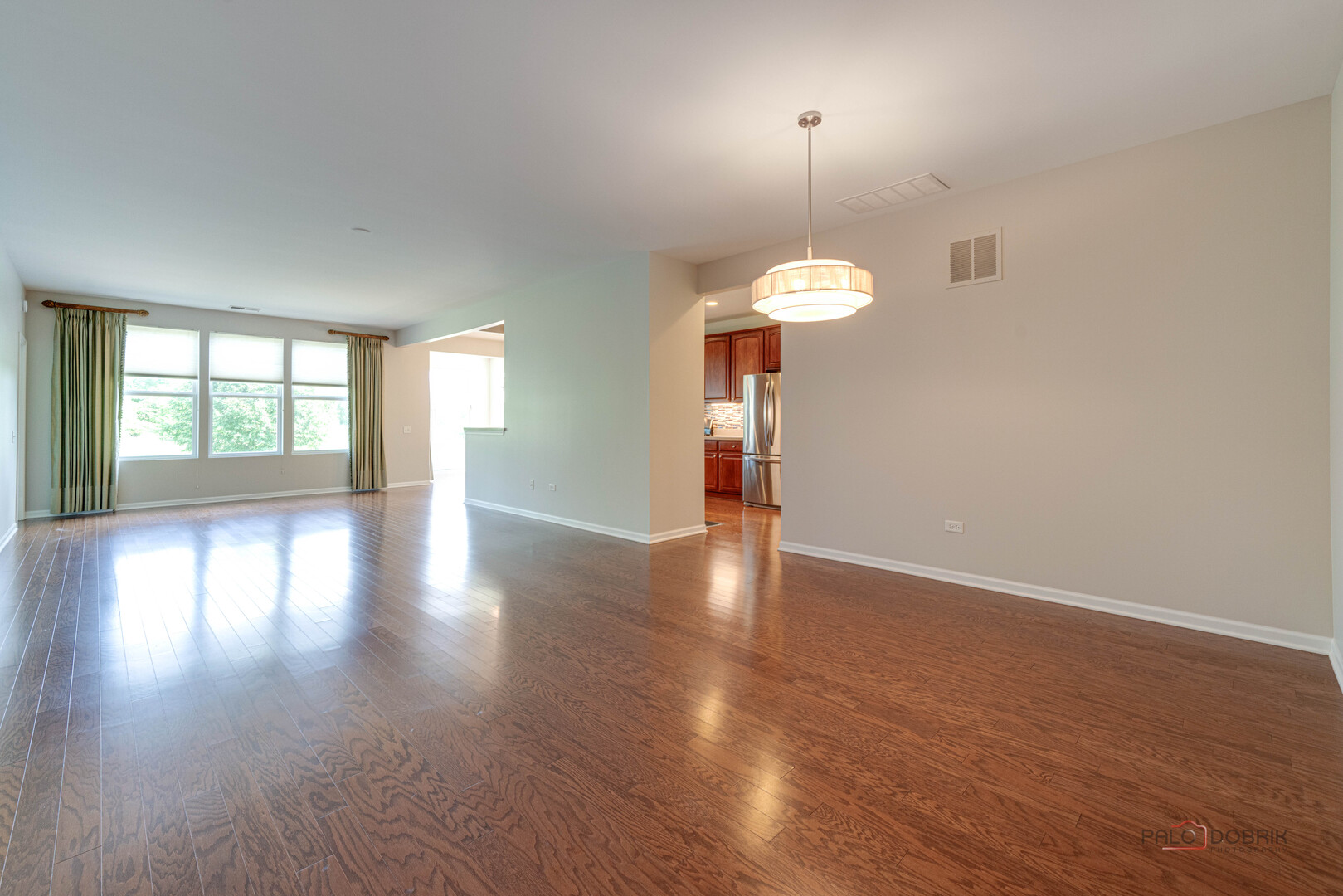 3293 Epstein Circle, Mundelein, IL 60060
