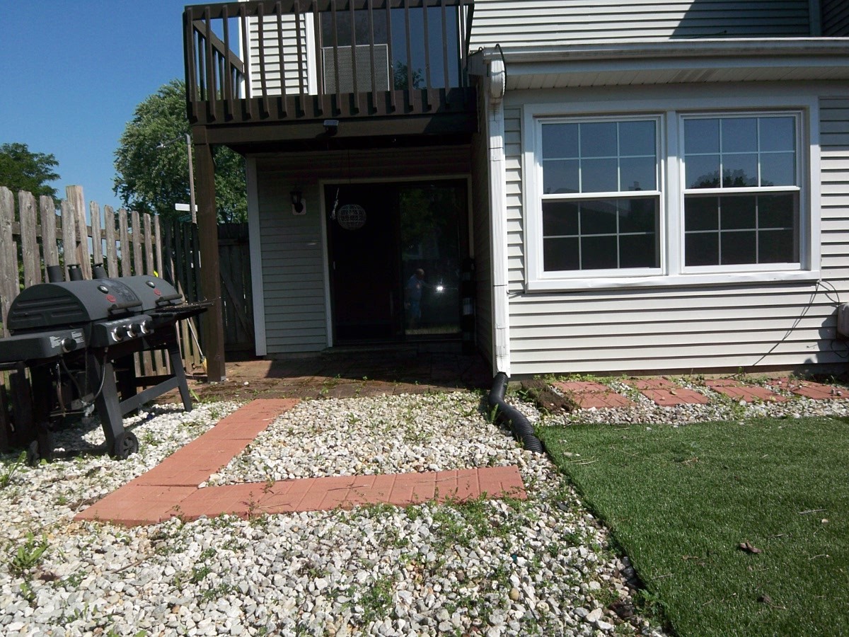 1925 Georgetown Lane, Hoffman Estates, IL 60169