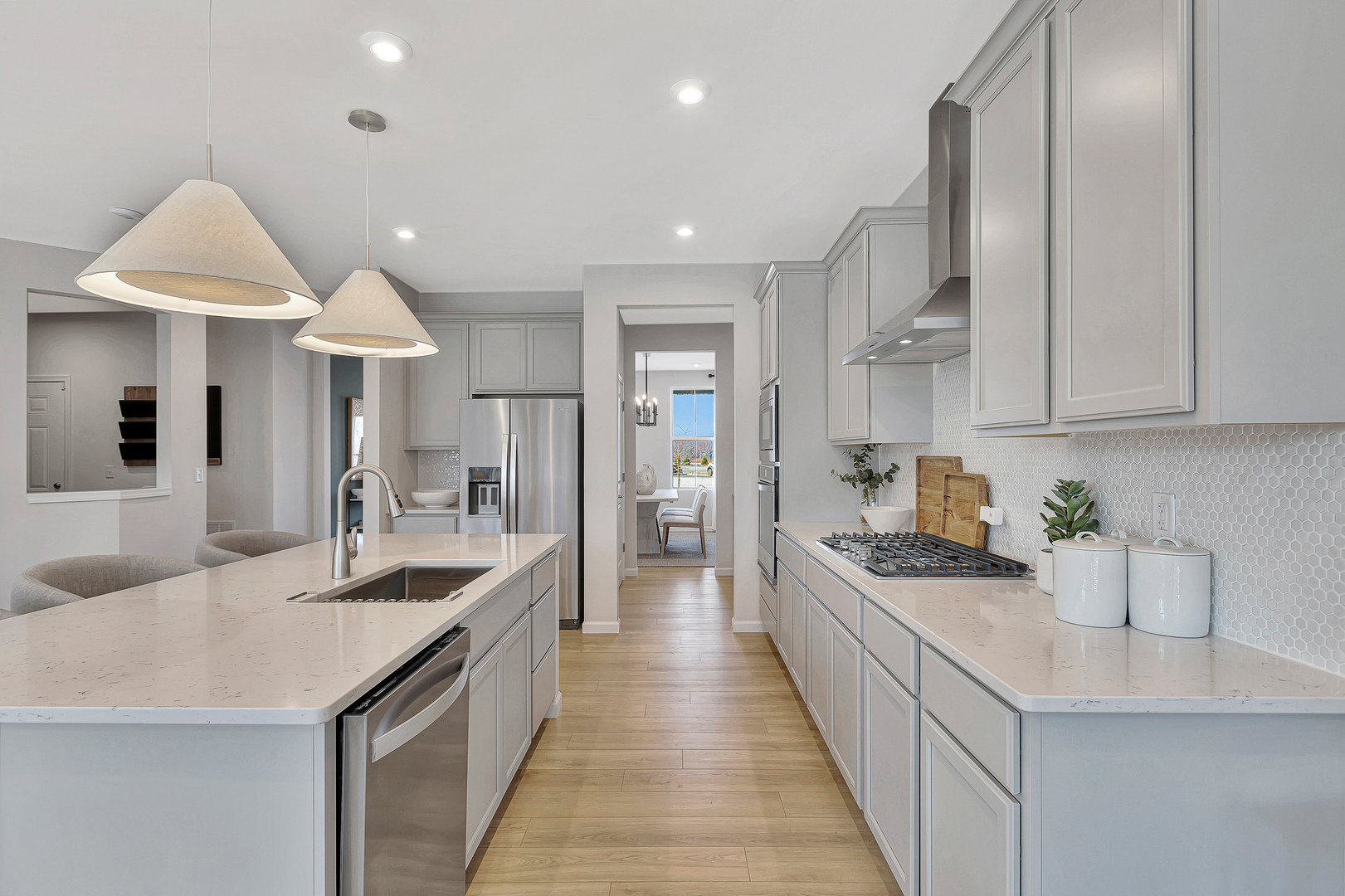 2611 Lawlor Lane, Naperville, IL 60564