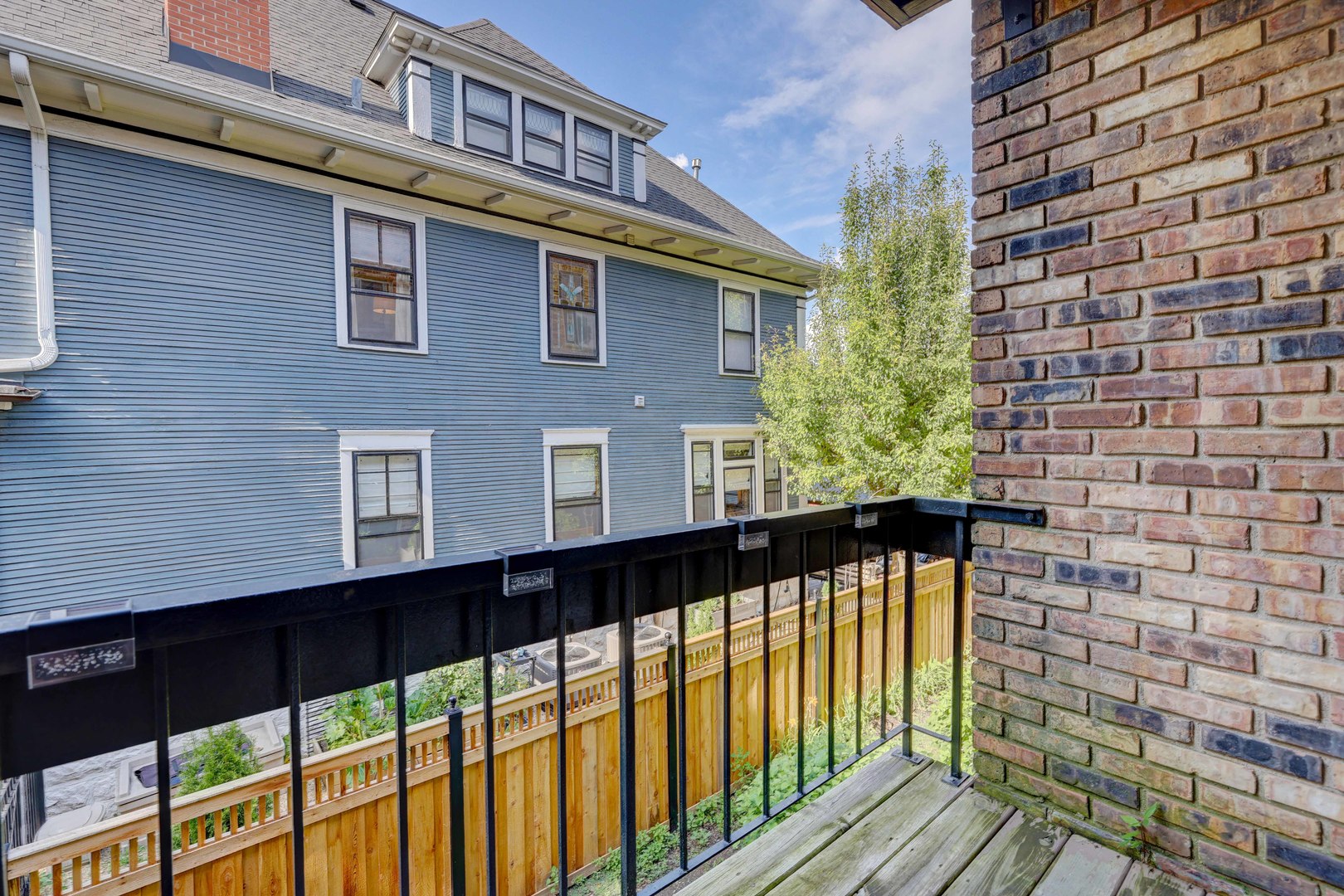 420 Home Avenue #202, Oak Park, IL 60302