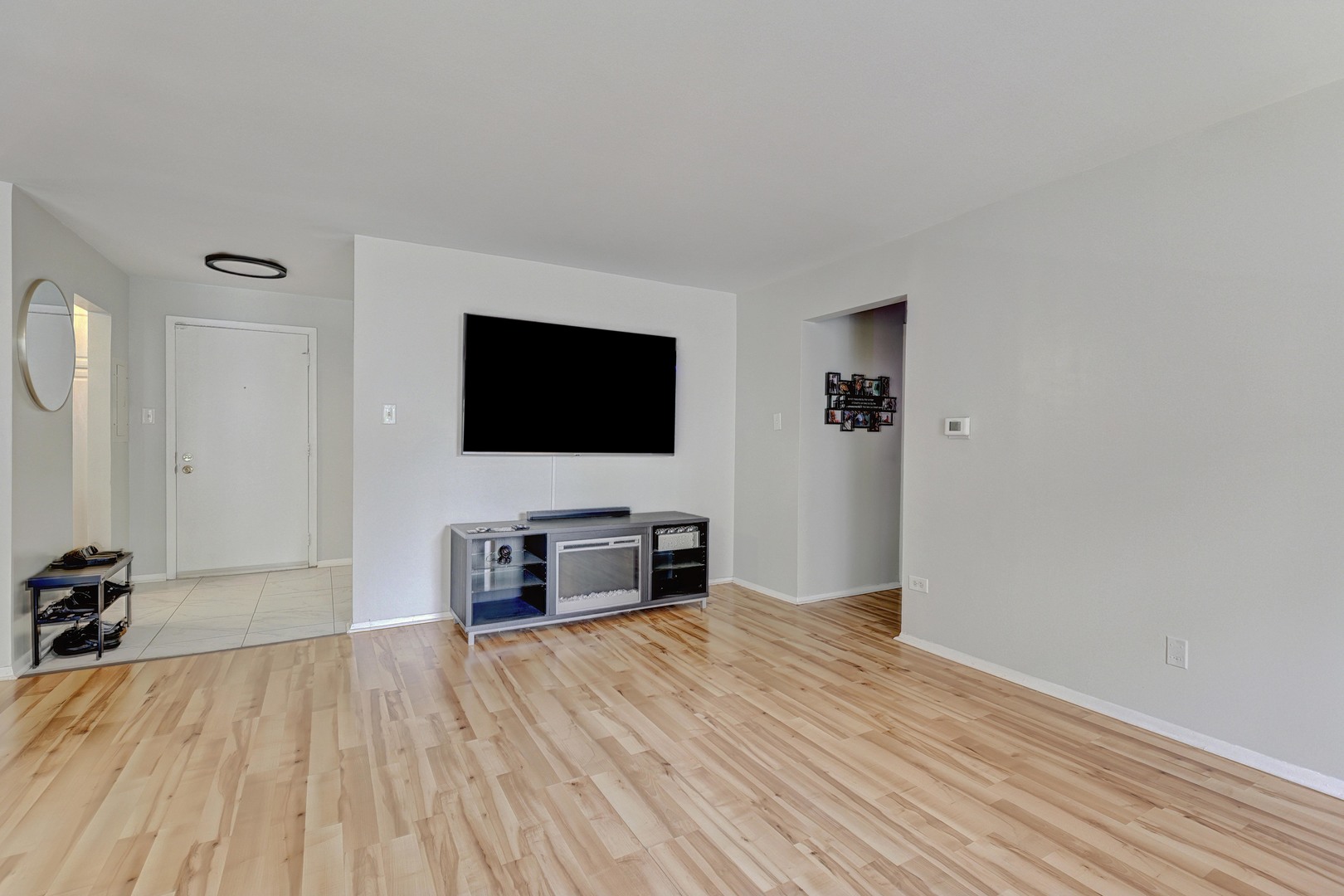 420 Home Avenue #202, Oak Park, IL 60302