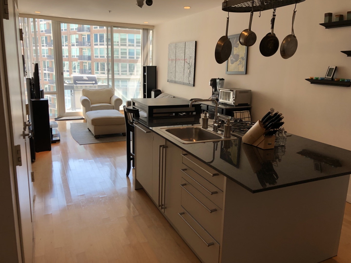 653 N Kingsbury Street #1208, Chicago, IL 60654