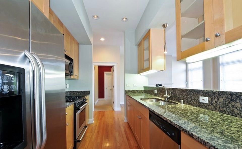 3755 N Racine Avenue #2C, Chicago, IL 60613
