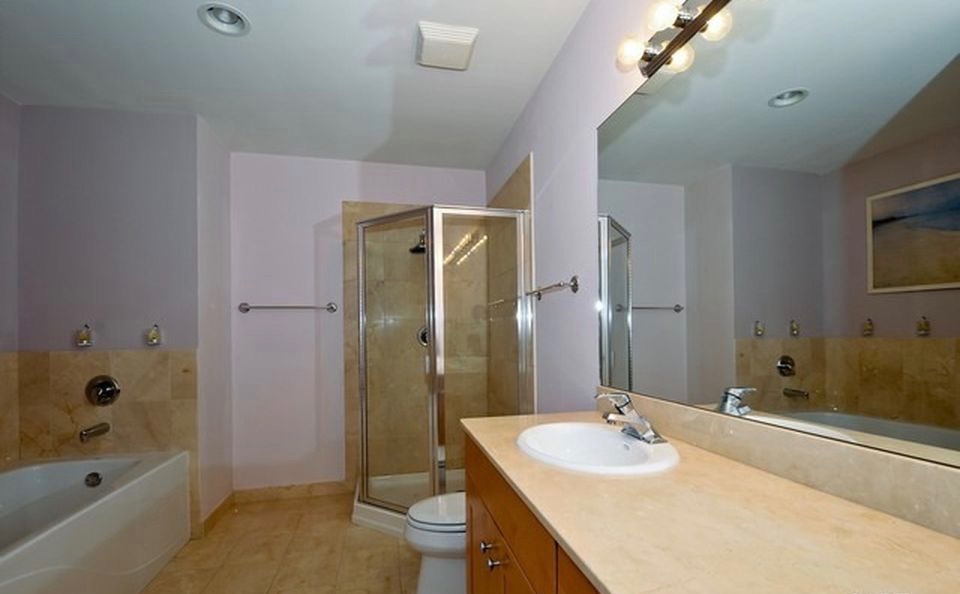 3755 N Racine Avenue #2C, Chicago, IL 60613
