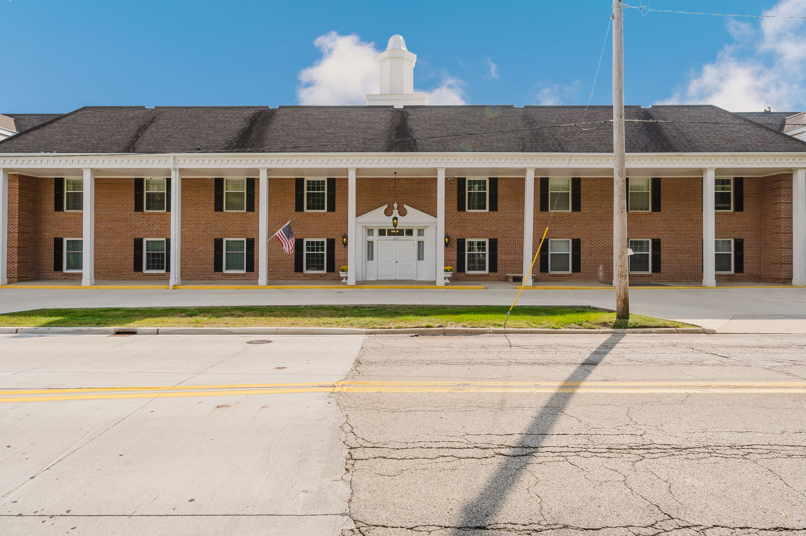 602 S Mercer Avenue #111, Bloomington, IL 61701