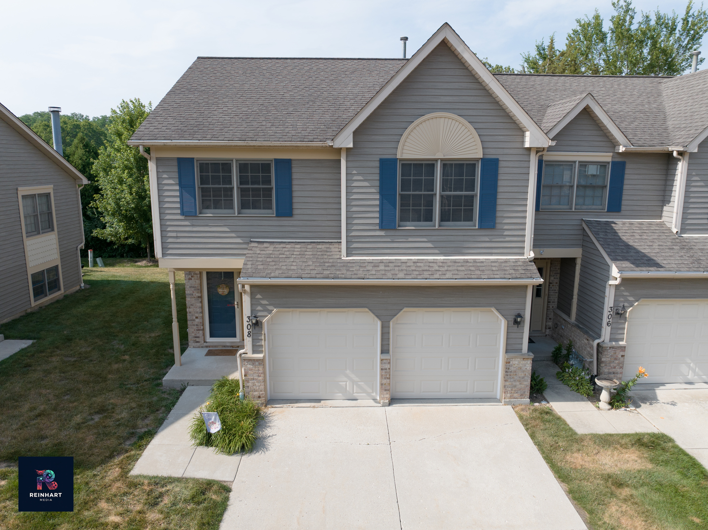 308 River Bluff Drive, Carpentersville, IL 60110