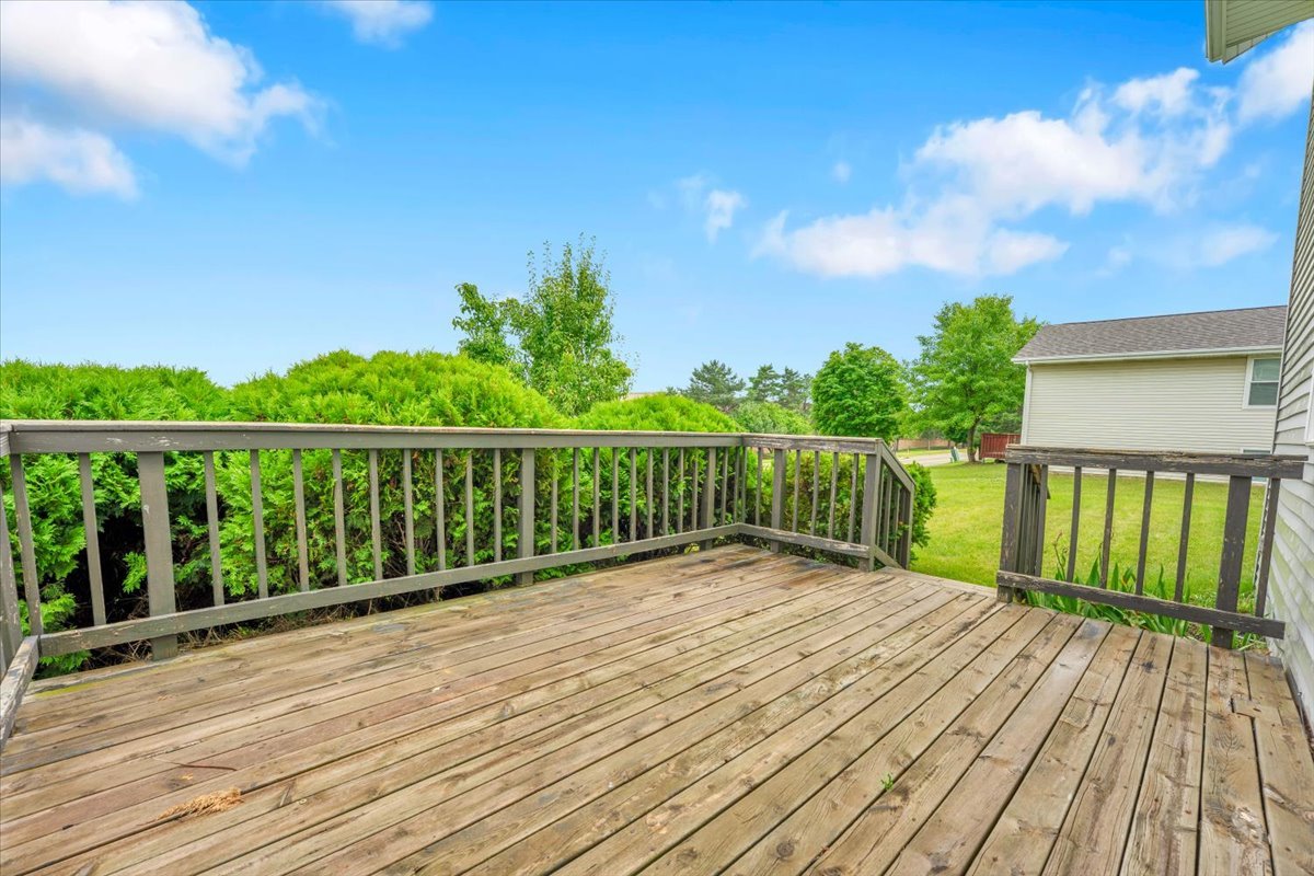 6621 Samantha Lane, Rockford, IL 61107