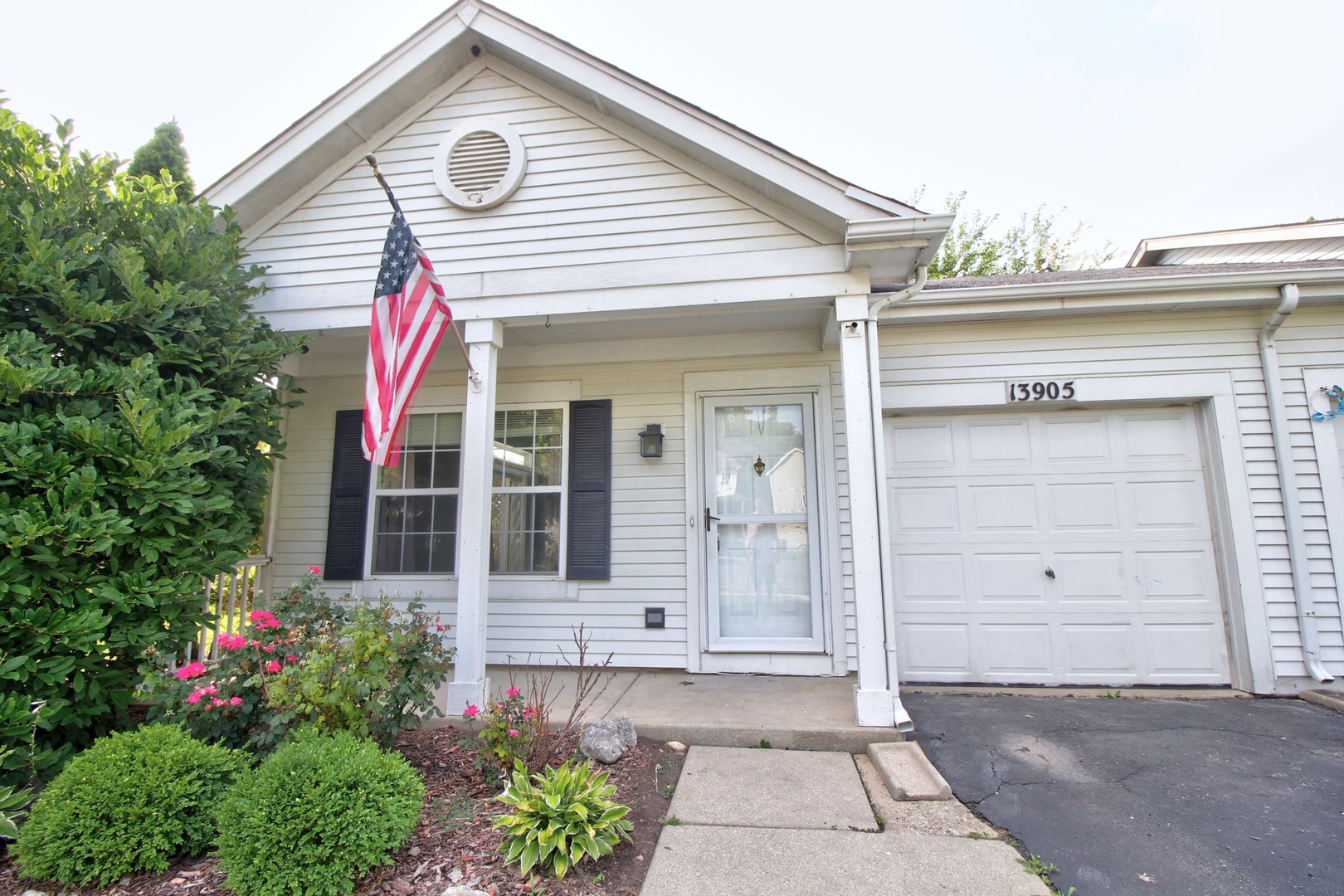 13905 S OAKDALE Court, Plainfield, IL 60544