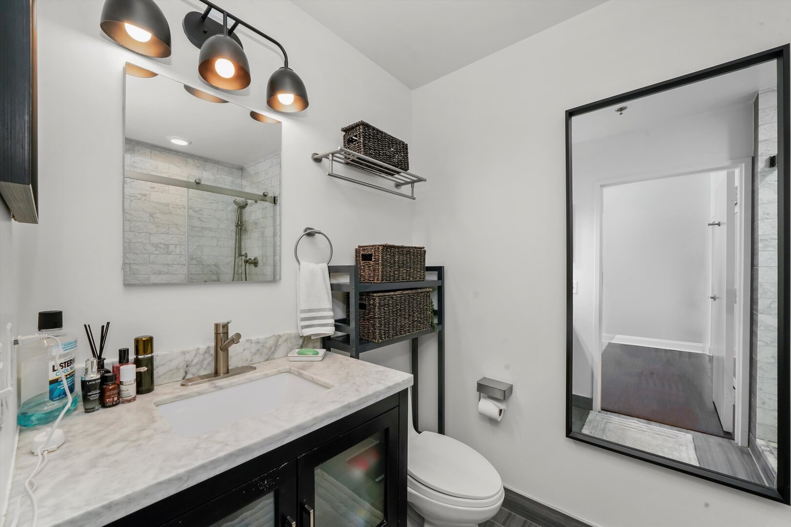653 N Kingsbury Street #2106, Chicago, IL 60654