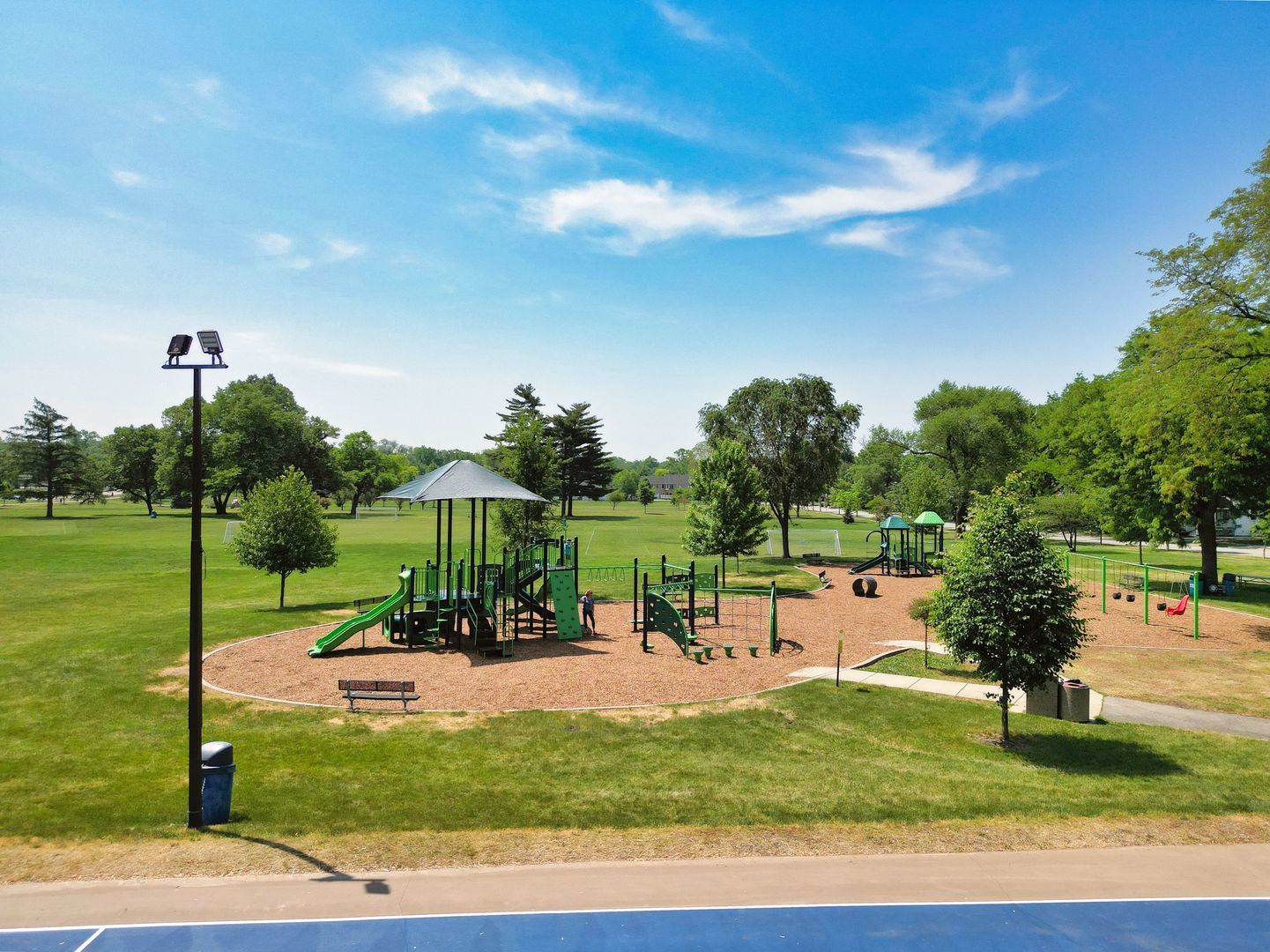 1061 Daniel Court, Lombard, IL 60148