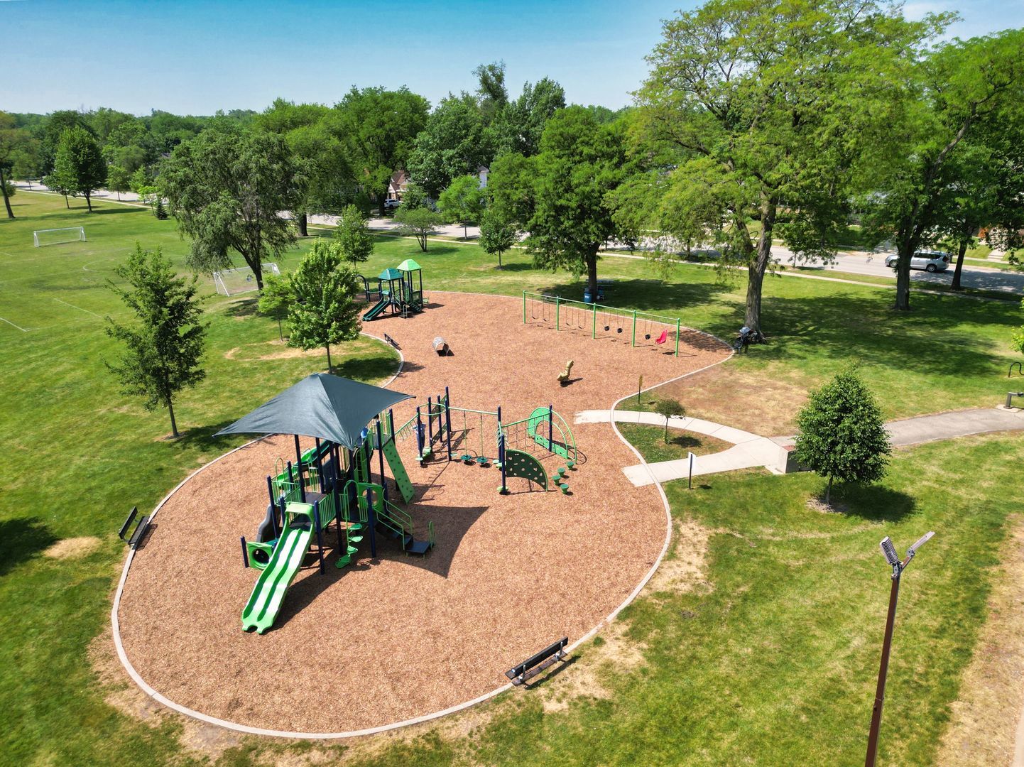 1061 Daniel Court, Lombard, IL 60148