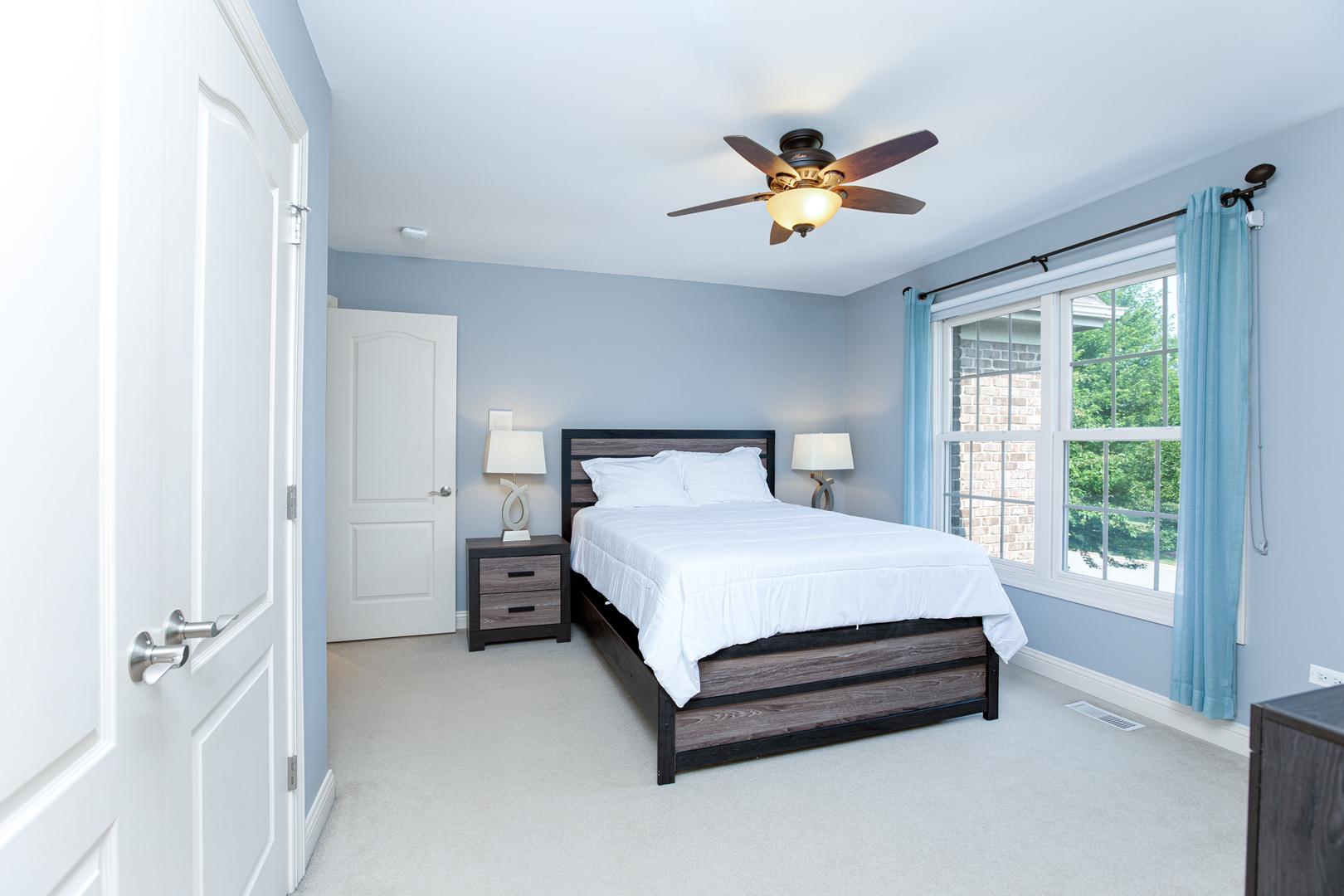 2412 SPARTINA Lane, Naperville, IL 60564