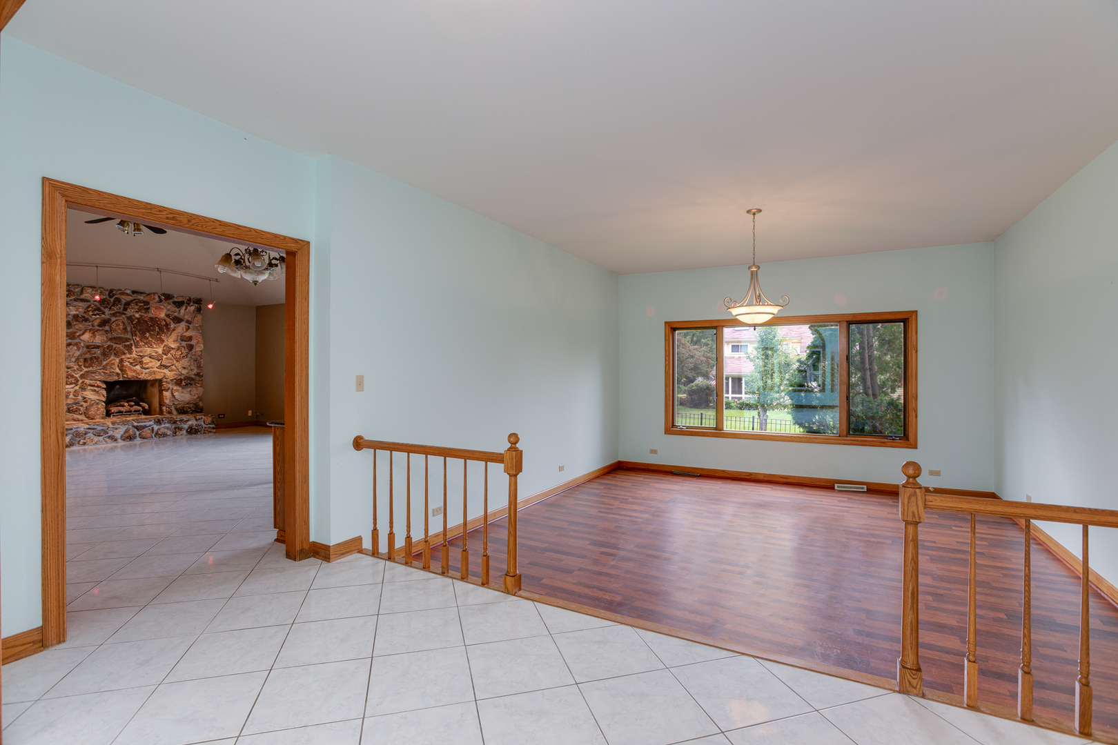 29W354 Beech Court, West Chicago, IL 60185