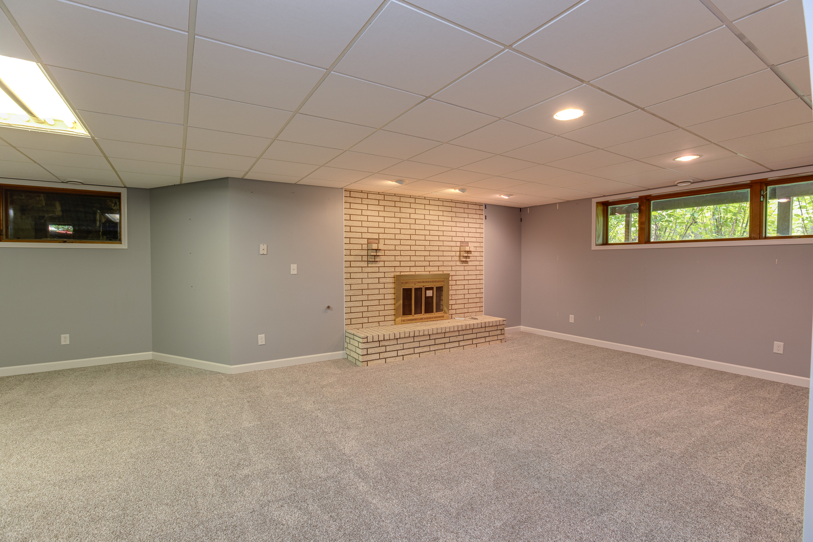 29W354 Beech Court, West Chicago, IL 60185