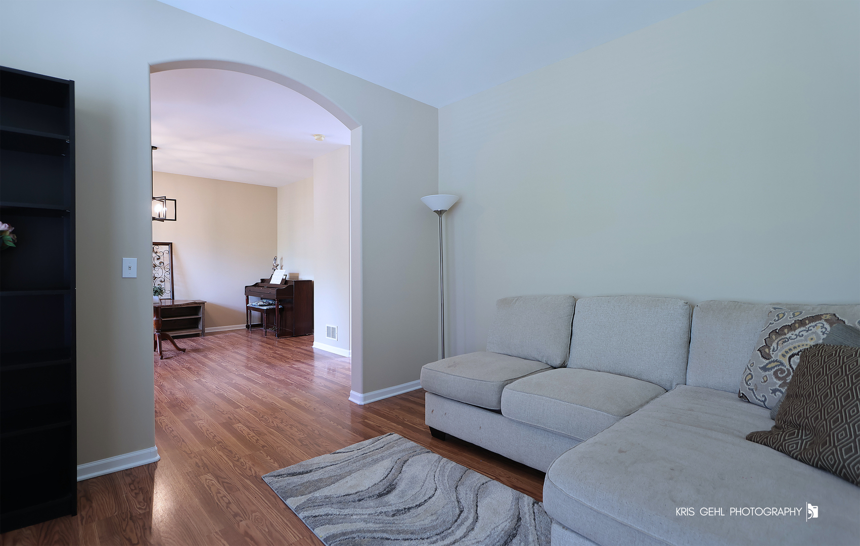 3100 Farmington Drive, Lindenhurst, IL 60046