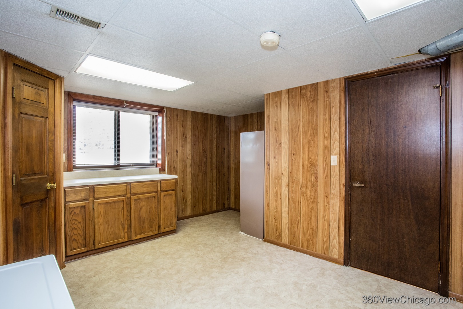 3273 Drew Street, Downers Grove, IL 60515