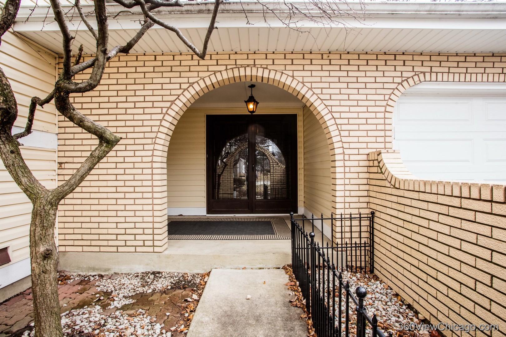 3273 Drew Street, Downers Grove, IL 60515