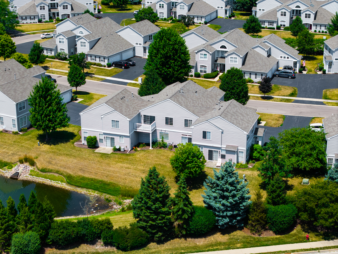 395 Cascade Lane #0, Oswego, IL 60543