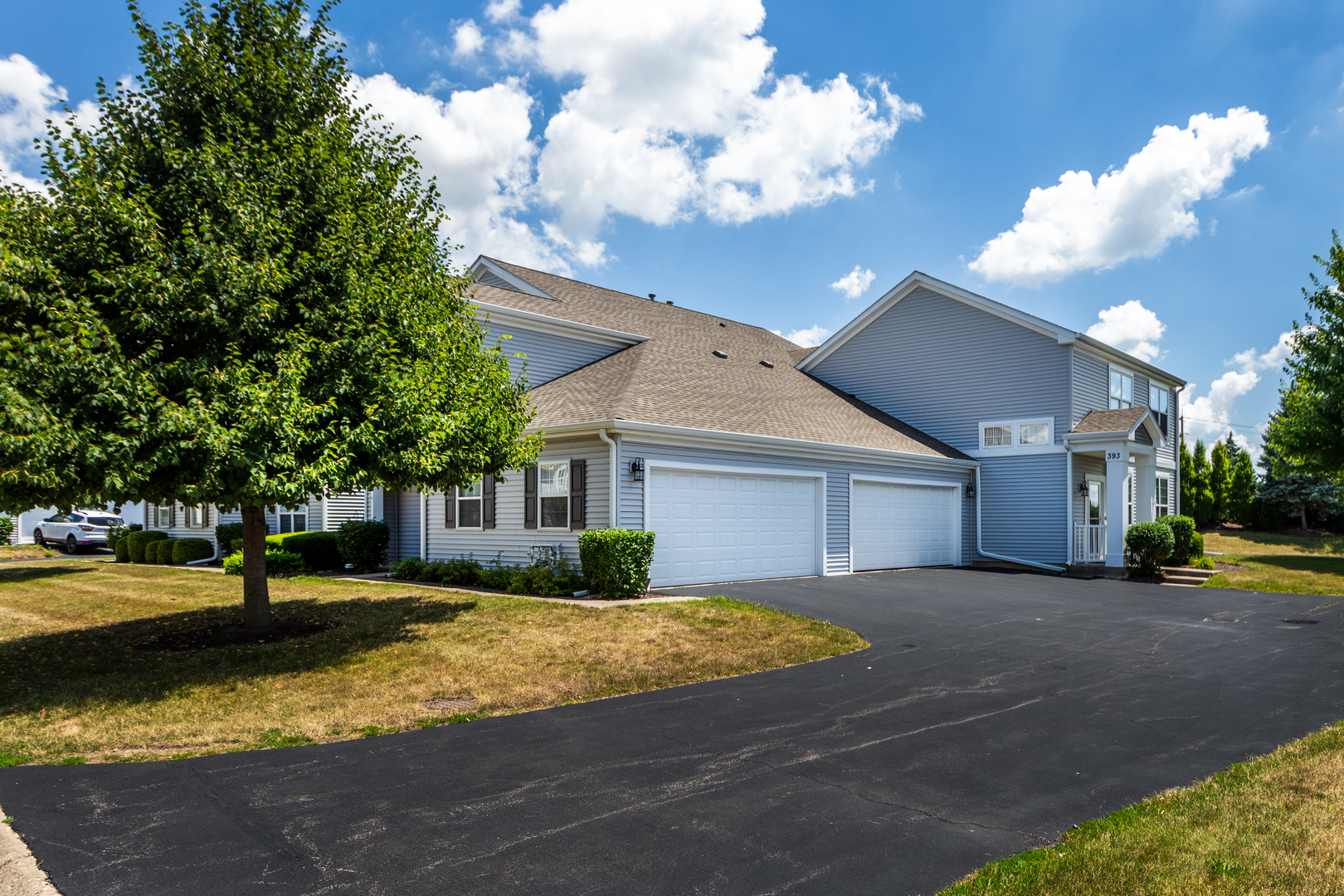 395 Cascade Lane #0, Oswego, IL 60543