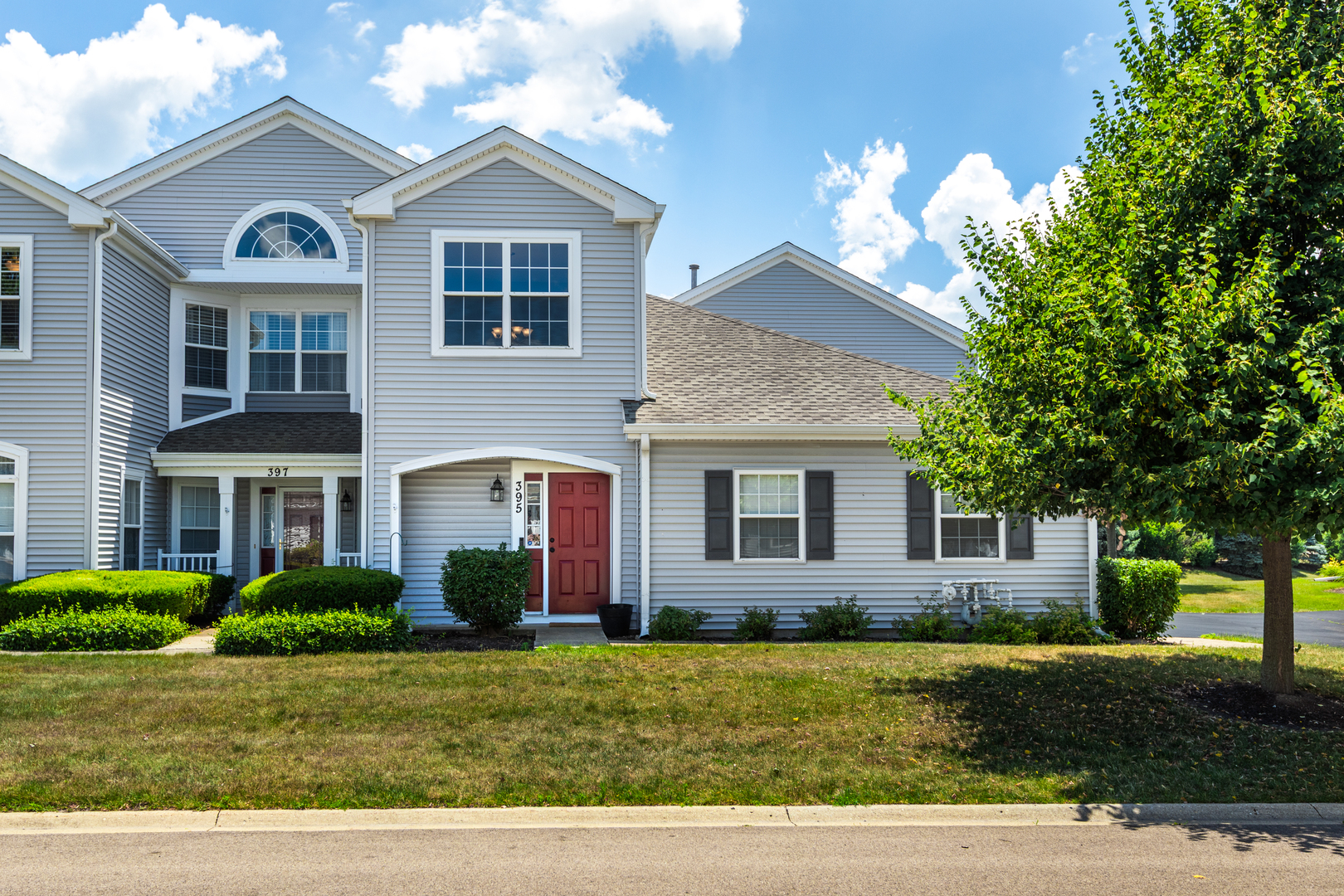 395 Cascade Lane #0, Oswego, IL 60543