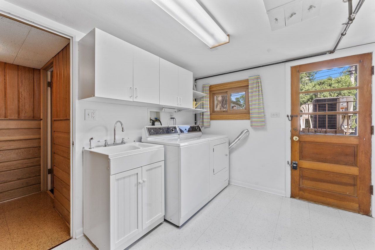 603 N Pine Street, Mount Prospect, IL 60056
